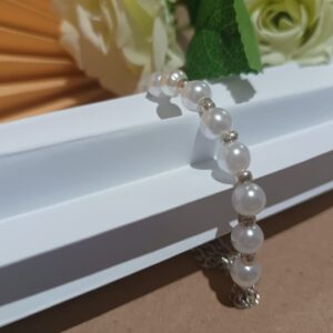 Pulseira com Correntes e Pérolas